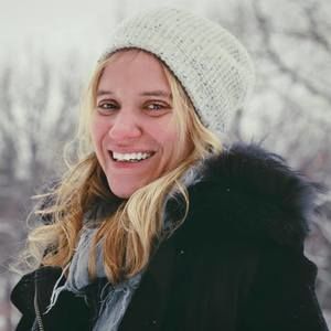 Meet your Posher, Emily